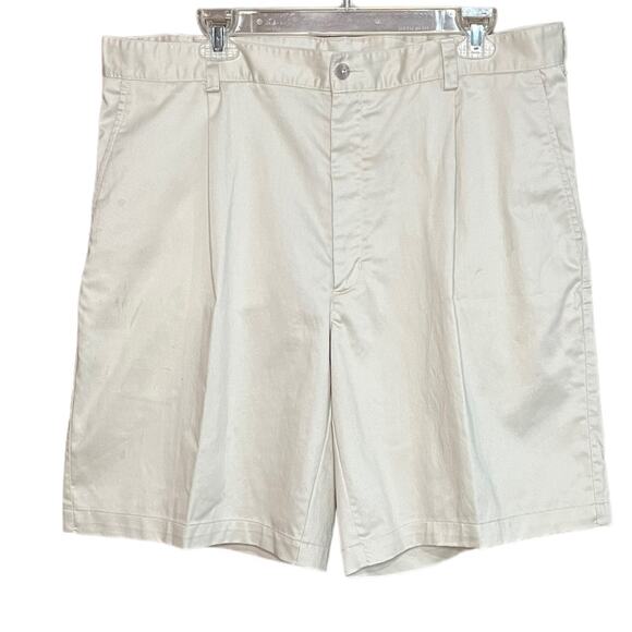 NIKE GOLF Tan Cotton/Poly Shorts Size 38‎ - Picture 1 of 10